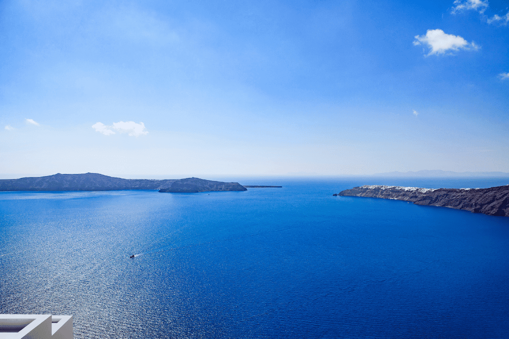 Luxury villa in Imerovigli Santorini with caldera views