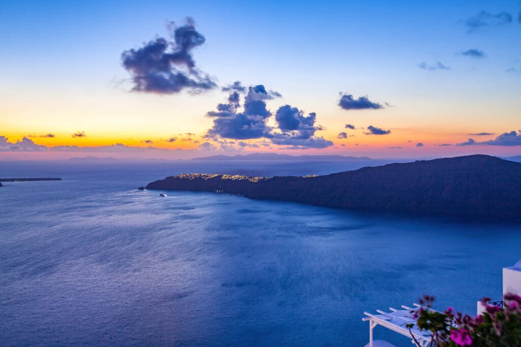 Private caldera residence in Santorini at Erossea Villa
